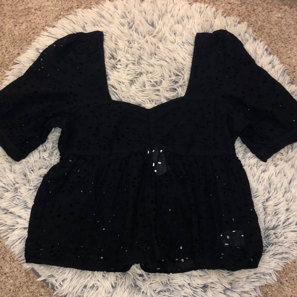 NWT American Eagle Flowy Shirt